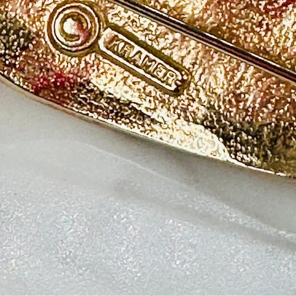 Vintage Leaf Brooches 2 Pins Monet Kramer Signed Gold Tone Pearl - Picture 5 of 11